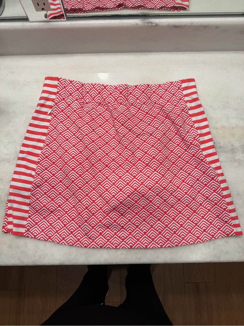 J. McLaughlin Pink and White Patterned A-Line Skort